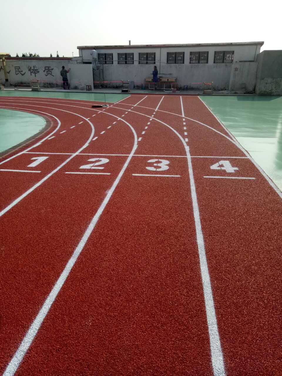 南昌市青山湖區(qū)羅家鎮(zhèn)楓下小學塑膠跑道、球場材料施工...